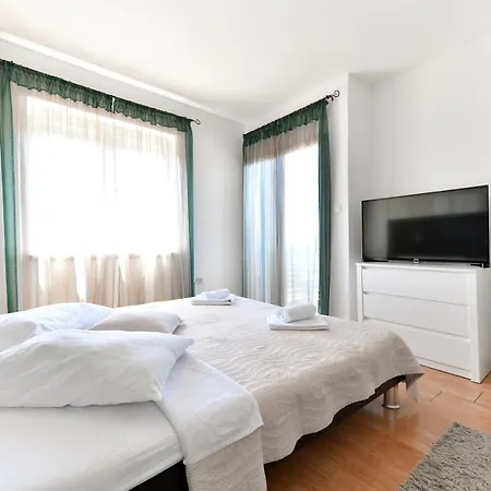 Levant Hotel 3*