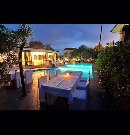 Hotel Levant