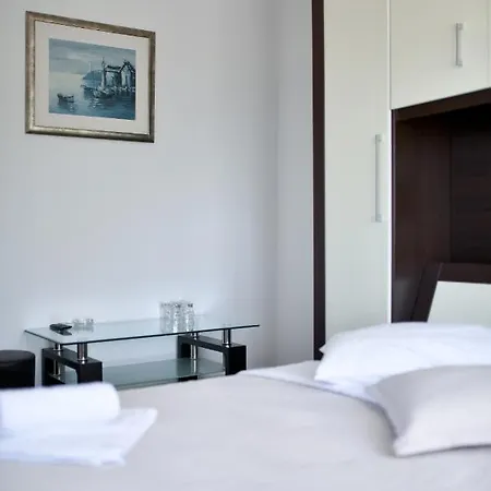 Отель Levant Сукошан