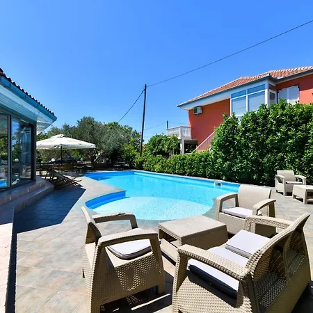 Levant 3* Сукошан