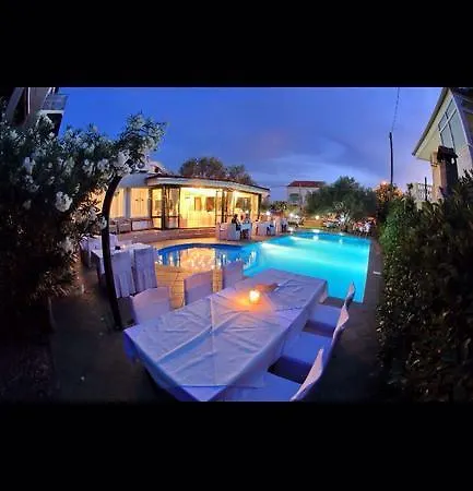 ホテル Levant Sukošan